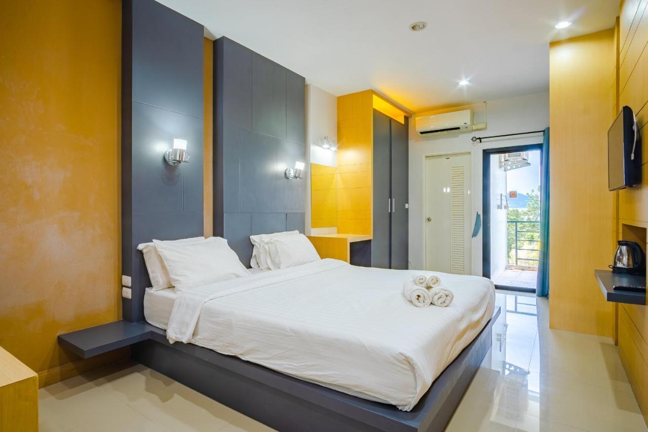 Oyo 303 Phoomjai House Apartment Chalong Exterior photo
