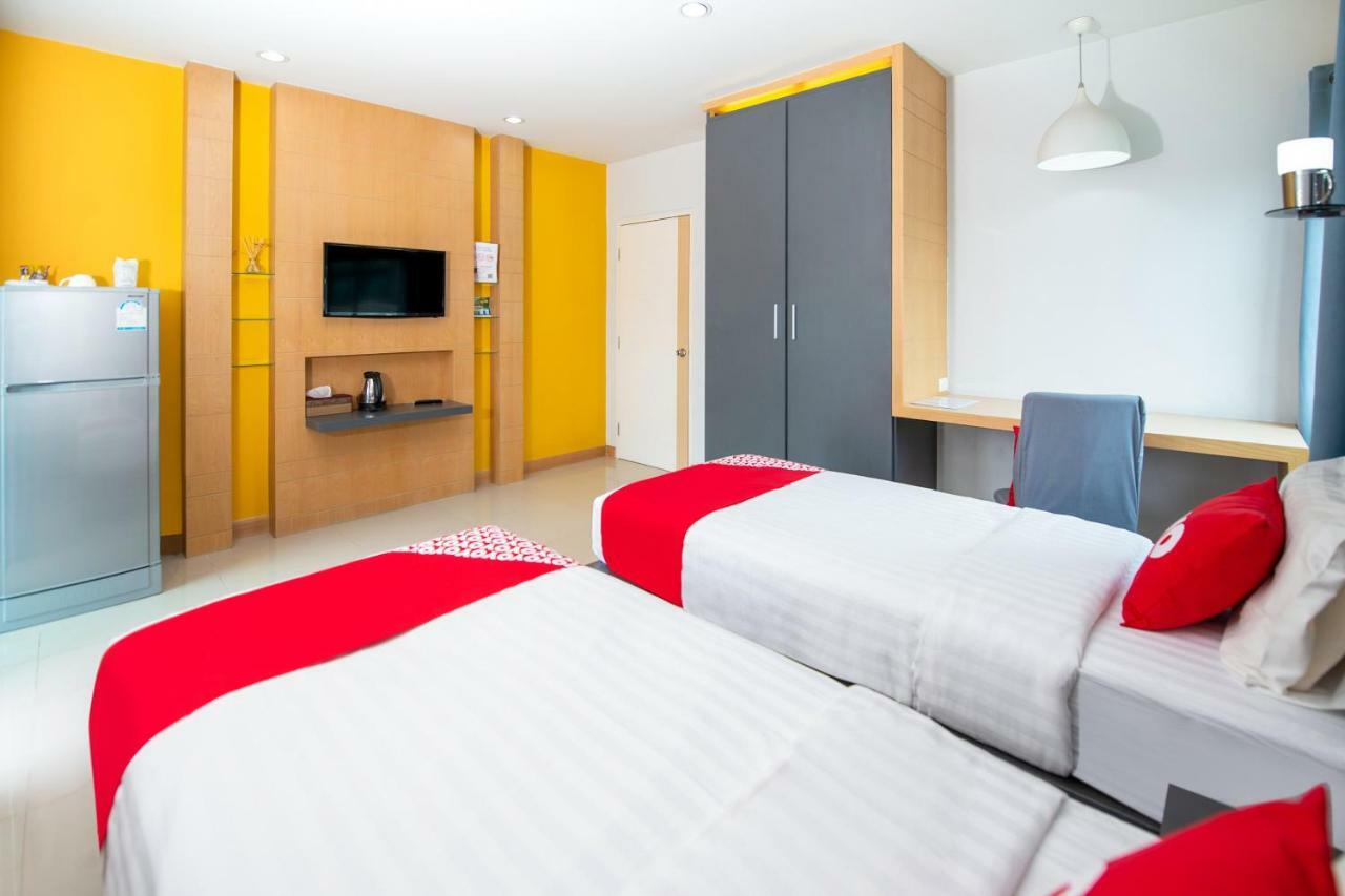 Oyo 303 Phoomjai House Apartment Chalong Exterior photo